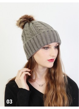 Cable Knitted Hat W/ Removable Pom Pom (Plush Inside) /Dark Grey